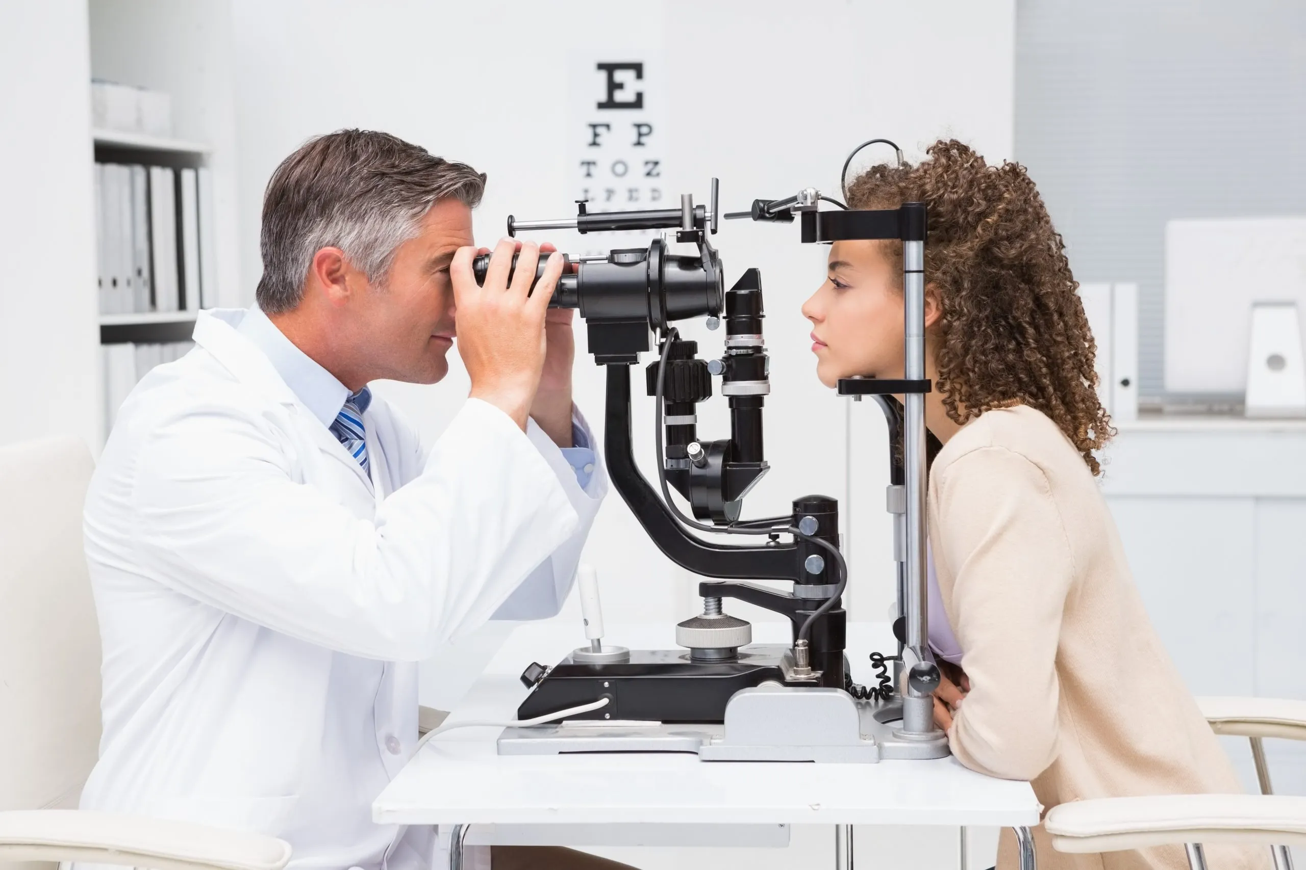 How to Communicate Effectively with Your Eye Doctor