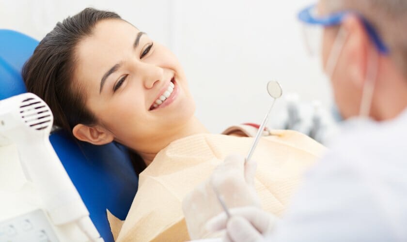 Signs You May Need To Visit the Dentist