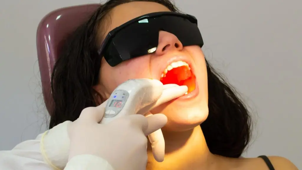 What Problems Can Laser Dentistry Treat?